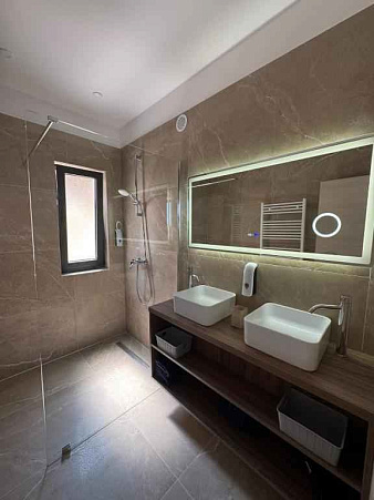 Herceg Novi – Luxuriöses Duplex mit Panoramablick auf die Bucht — photo 3